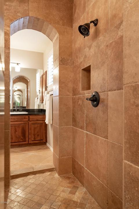 3832 Expedition Way, Phoenix, AZ 85050 photo 17
