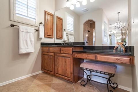 3832 Expedition Way, Phoenix, AZ 85050 photo 16