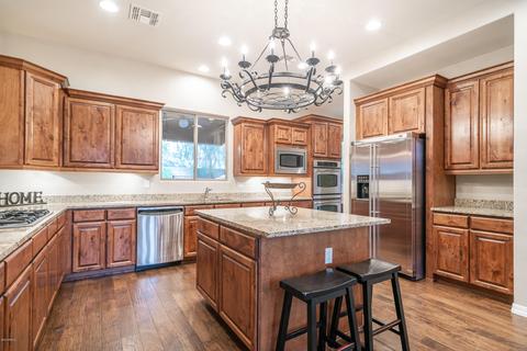 3832 Expedition Way, Phoenix, AZ 85050 photo 6
