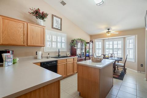 1026 E Lauren Ln, Coolidge, AZ 85128 photo 8