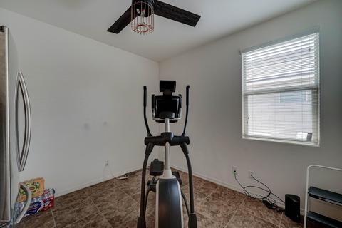 2323 E Branham Ln, Phoenix, AZ 85042 photo 24
