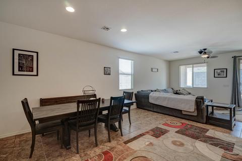 2323 E Branham Ln, Phoenix, AZ 85042 photo 10