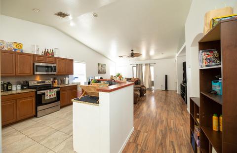2426 W Carson Rd, Phoenix, AZ 85041 photo 7