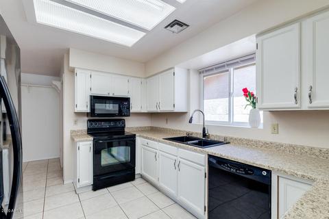 4217 E Tanglewood Dr, Phoenix, AZ 85048 photo 14