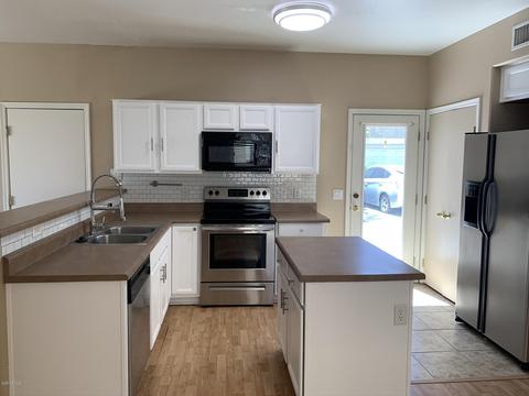 8735 E Lakeview Ave, Mesa, AZ 85209 photo 4