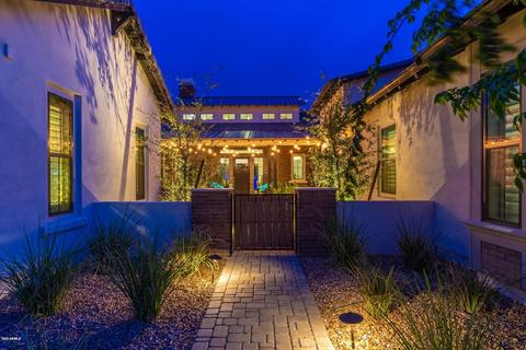 2723 E Warbler Rd, Gilbert, AZ 85297 photo 2