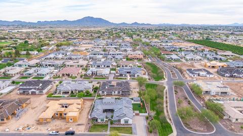 2723 E Warbler Rd, Gilbert, AZ 85297 photo 63