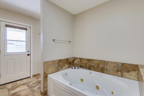 2433 E Fox St, Mesa, AZ 85213 photo 29
