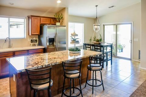 2845 E Anika Dr, Gilbert, AZ 85298 photo 5
