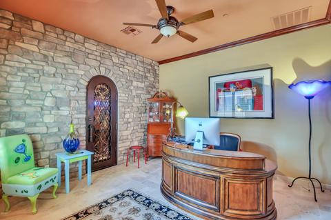 8527 E Regina Cir, Mesa, AZ 85207 photo 13