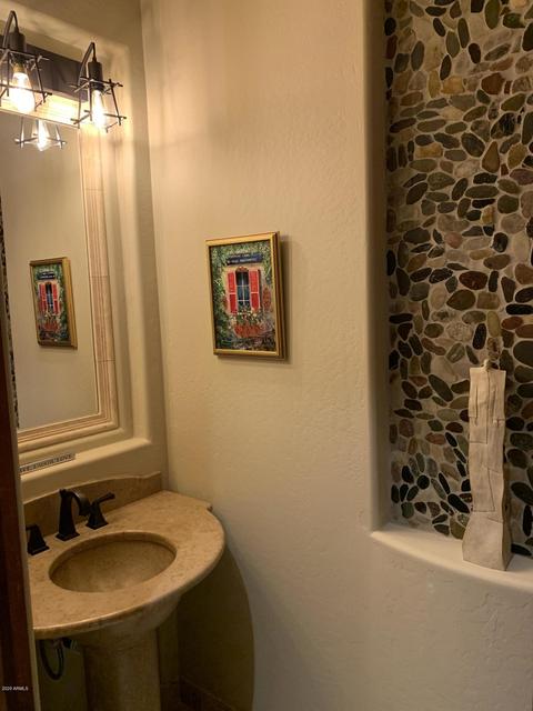 8527 E Regina Cir, Mesa, AZ 85207 photo 35