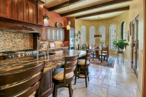8527 E Regina Cir, Mesa, AZ 85207 photo 9