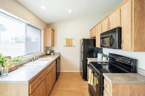1713 E Sandra Ter, Phoenix, AZ 85022 photo 8