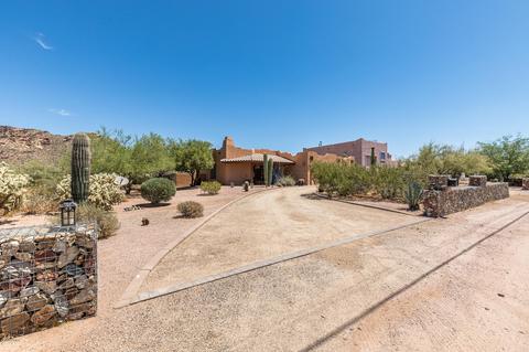 502 E Moon Vista St, Apache Junction, AZ 85119 photo 2