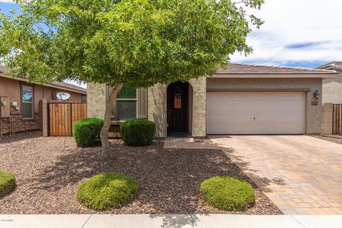 194 E Bernie Ln, Gilbert, AZ 85295 photo 2