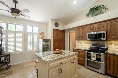 4319 E Mossman Rd, Phoenix, AZ 85050 photo 11