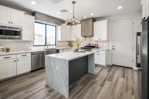 4002 E Campus Dr, Phoenix, AZ 85018 photo 12