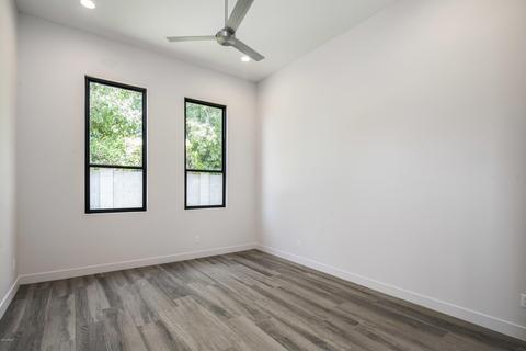 4002 E Campus Dr, Phoenix, AZ 85018 photo 19