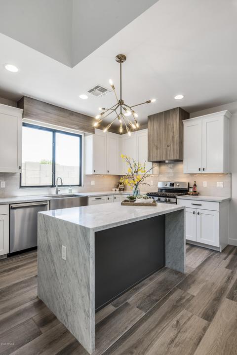 4002 E Campus Dr, Phoenix, AZ 85018 photo 16