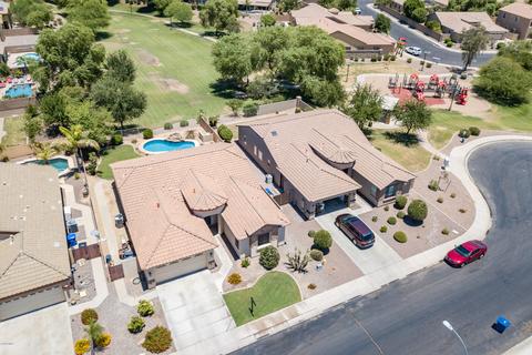 2284 E Iris Ct, Chandler, AZ 85286 photo 5