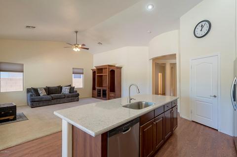 2284 E Iris Ct, Chandler, AZ 85286 photo 13
