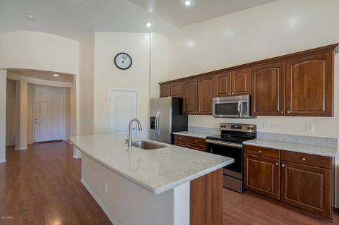 2284 E Iris Ct, Chandler, AZ 85286 photo 11