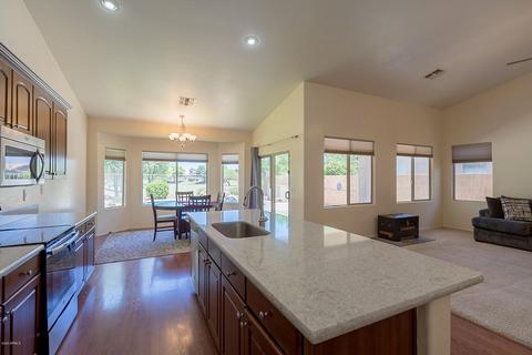 2284 E Iris Ct, Chandler, AZ 85286 photo 14
