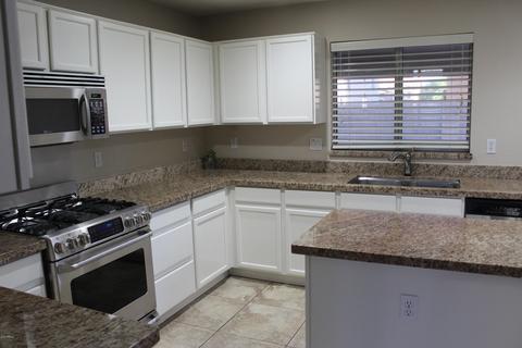 2923 E Glenhaven Dr, Phoenix, AZ 85048 photo 3