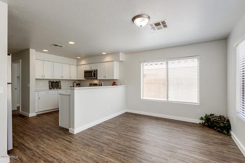 3016 E Millbrae Ln, Gilbert, AZ 85234 photo 7