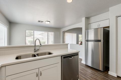 3016 E Millbrae Ln, Gilbert, AZ 85234 photo 14