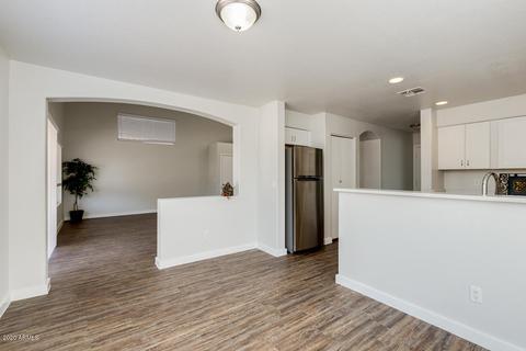 3016 E Millbrae Ln, Gilbert, AZ 85234 photo 9