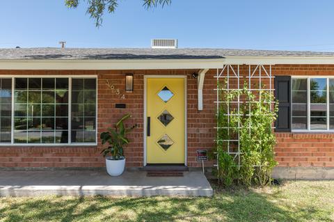 3634 E Piccadilly Rd, Phoenix, AZ 85018 photo 4