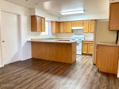 914 W 4th Ave, Apache Junction, AZ 85120 photo 7