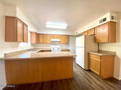 914 W 4th Ave, Apache Junction, AZ 85120 photo 5