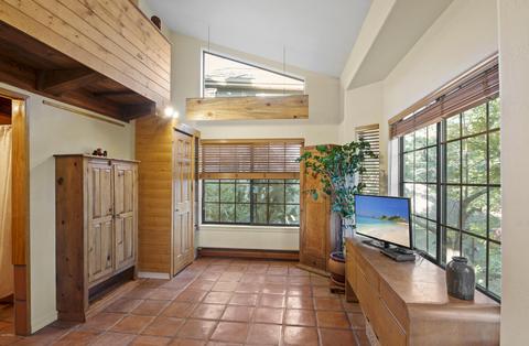 2110 E Skyine Dr, Flagstaff, AZ 86004 photo 9