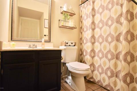 4740 E Nancy Ln, Phoenix, AZ 85042 photo 5