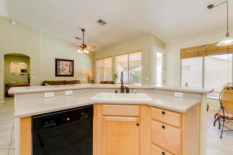 1145 Erie St, Gilbert, AZ 85295 photo 9