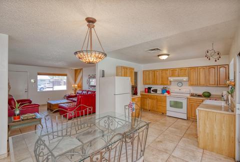 2102 E Kathleen Rd, Phoenix, AZ 85022 photo 2