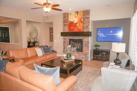 3381 E Virgil Dr, Gilbert, AZ 85298 photo 2