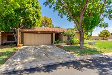 5214 E Saguaro Cir, Phoenix, AZ 85044 photo 1