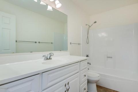 5214 E Saguaro Cir, Phoenix, AZ 85044 photo 26