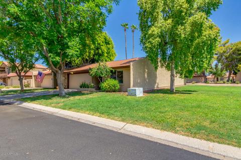 5214 E Saguaro Cir, Phoenix, AZ 85044 photo 4