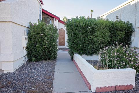 530 E Topeka Dr, Phoenix, AZ 85024 photo 4