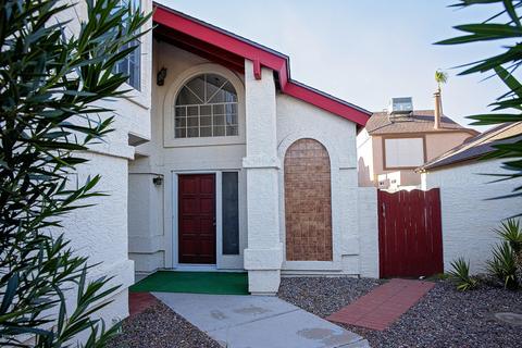 530 E Topeka Dr, Phoenix, AZ 85024 photo 3