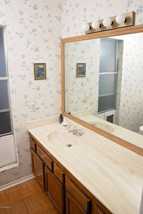 530 E Topeka Dr, Phoenix, AZ 85024 photo 27