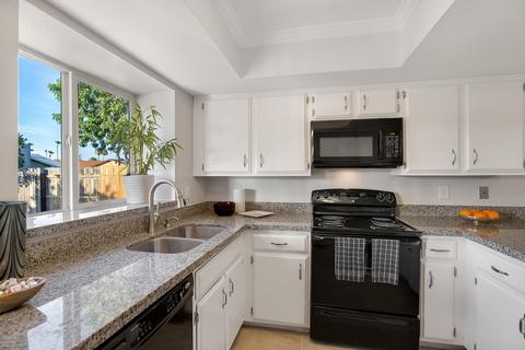 566 W Pantera Ave, Mesa, AZ 85210 photo 15