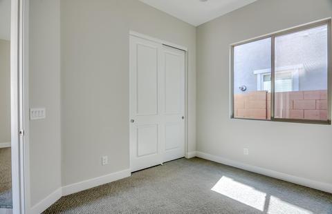 3324 E Robin Ln, Phoenix, AZ 85050 photo 24