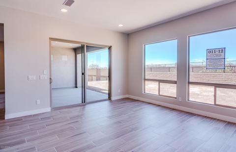 3324 E Robin Ln, Phoenix, AZ 85050 photo 14