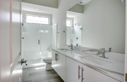 3324 E Robin Ln, Phoenix, AZ 85050 photo 25