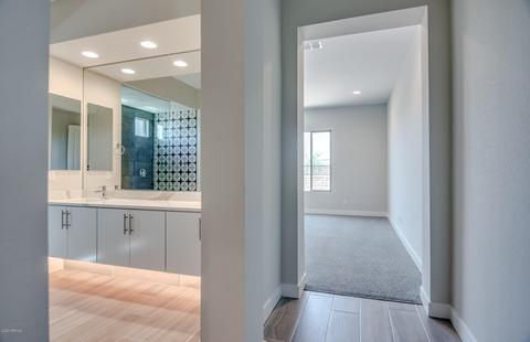 3324 E Robin Ln, Phoenix, AZ 85050 photo 15